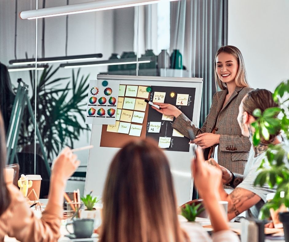 Digital marketing vs traditional marketing